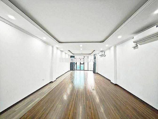 Cho thuê văn phòng tầng 2, DTSD 70m,² tại Láng Hạ