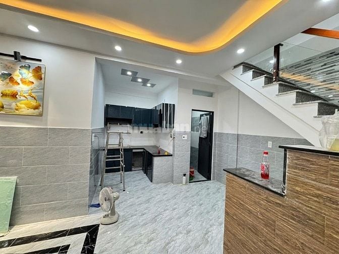 NHÀ GIÁ RẺ Q8 P14 - NGANG BỀ THẾ 5.6M NỞ HẬU 7M - 48.2M2 - 2 TẦNG MỚI 