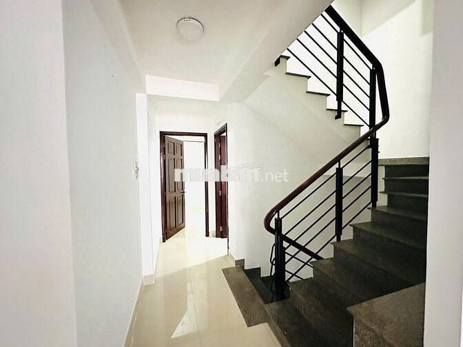 🆘CHO THUÊ NGUYÊN CĂN ĐƯỜNG SỐ 28🆘4X16M TRỆT LỬNG 3 LẦU - 6PN - 5WC