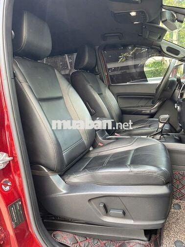 FORD EVEREST TITANIUM 1 CẦU 2020 - 34000 km