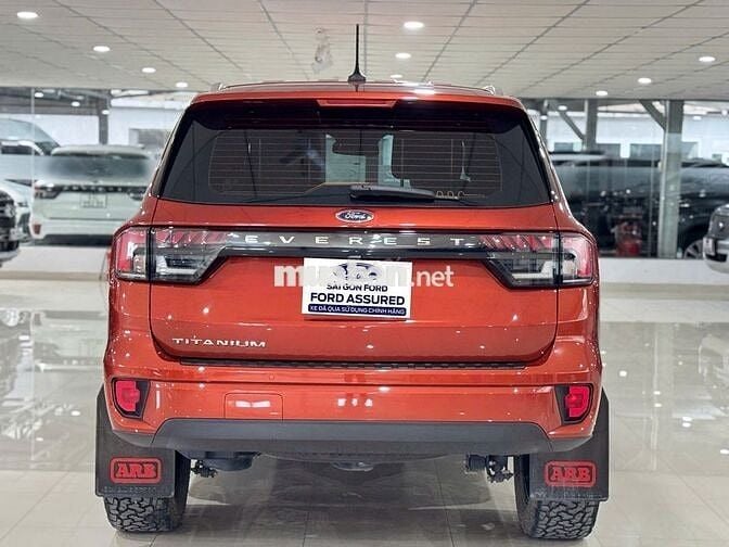 FORD EVEREST TITANIUM 1 CẦU 2023 - 51000 km