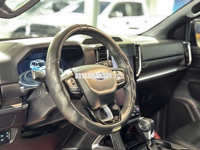 FORD EVEREST TITANIUM 1 CẦU 2023 - 51000 km