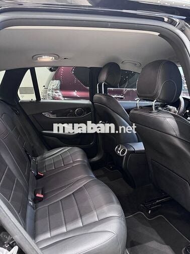 MERCEDES GLC200 Model 2022 Màu Đen