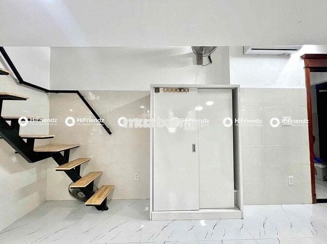Cho Thuê Căn Hộ Duplex Cao Cấp Cửa Sổ Trời Gần Aeon Tân Phú