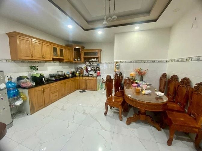 BÁN NHÀ KHU LIỀN KỀ P15 TÂN BÌNH