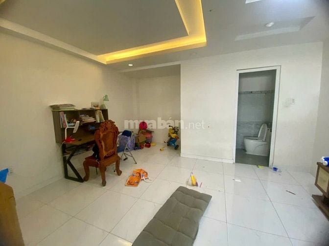 BÁN NHÀ KHU LIỀN KỀ P15 TÂN BÌNH