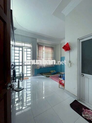 Cho Thuê Nhà 3 Lầu Mới Hẻm Đẹp Đường Huỳnh Thị Hai P. TCH, Q12