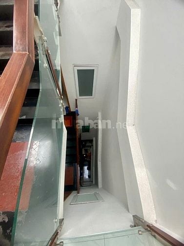 BÁN NHÀ KHU LIỀN KỀ P15 TÂN BÌNH