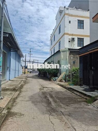 Đất 100% thổ cư 70m2- đường 8m- khu phân lô nhỉnh 3 tỷ