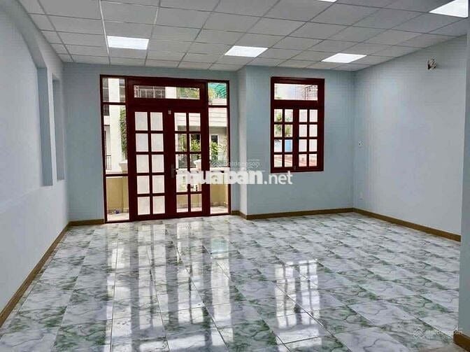 Cho thuê HXH 343 Tô Hiến Thành Q10 – 6.35x22m, hầm trệt 3 lầu, 55tr