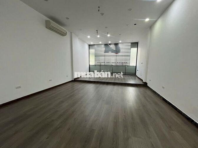 MP Nguyễn Văn Cừ - 80m2× 5Tầng-  Thang Máy- Cty, KD