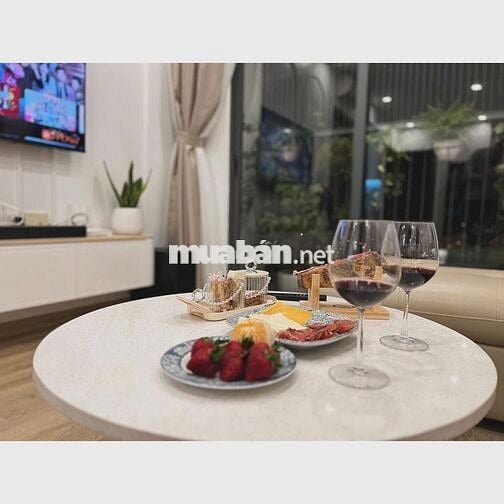 Cho thuê căn hộ 70m 2 ngủ 2 vs tại Hope Residences Q.Long Biên