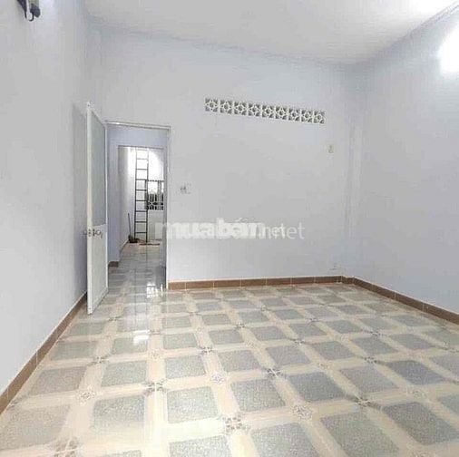 Cho thuê nhà đối diện Vạn Phúc city,/đs 6,p.HBP 2 tầng giá 8tr TL