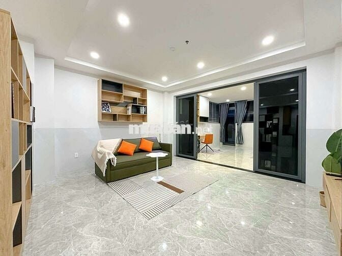 1 phòng ngủ ban công rộng 50m2 - Full nội thất - Mặt tiền đường - Q7