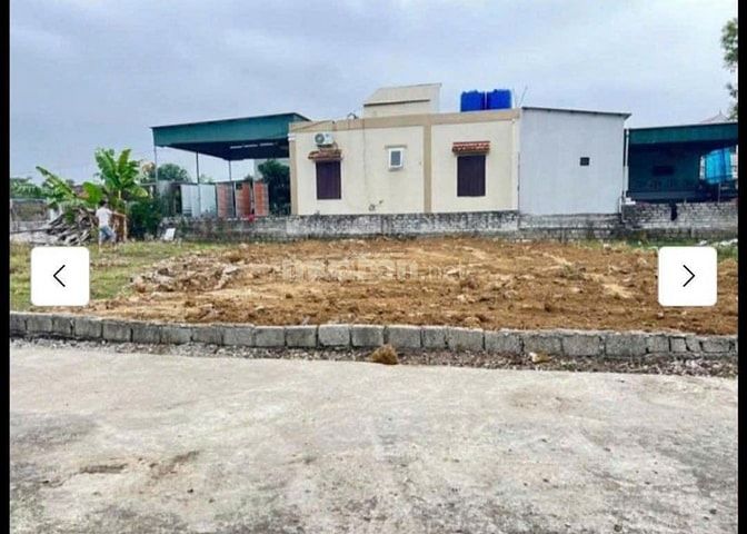  LÔ ĐẤT ĐẸP - THÔN 14 XÃ QUỲNH VINH THỊ XÃ HOÀNG MAI