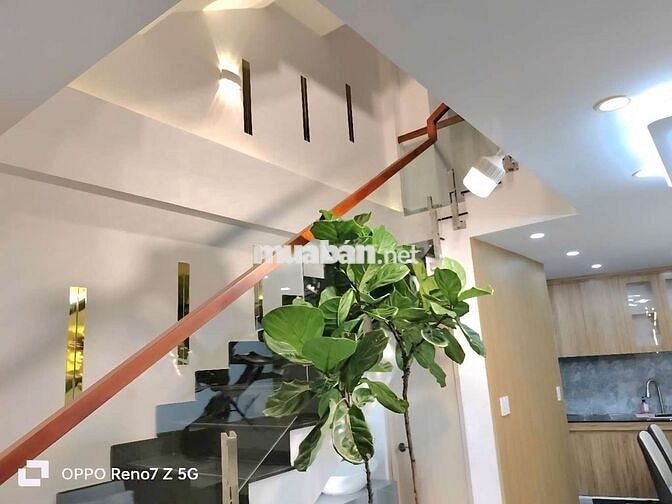 Bia truyền thống Nhà 5 tầng, 5pn, 6wc, sổ hồng riêng, vuông A4