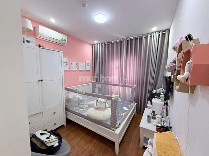13tr/th, 83m2, Nội thất, 2PN, 2WC, Trường Sa, Q3, C/C Screc. Căn góc.