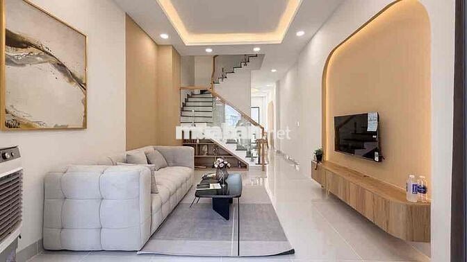 Gấp bán: Nhà mới đẹp 4 Tầng x 58m2 (3,8x15) ,4 PN, Hẻm xe hơi, giá bớt