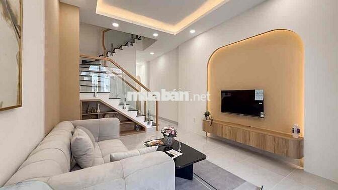 Gấp bán: Nhà mới đẹp 4 Tầng x 58m2 (3,8x15) ,4 PN, Hẻm xe hơi, giá bớt
