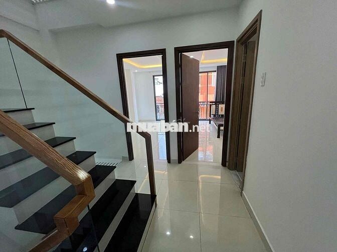 nhà siêu đẹp HXH 5PN FULL ML nhà mới rất đẹp hướng Nam