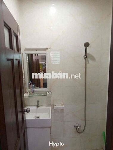 Cho Thuê Nhà Hẻm Kinh Doanh , Ngay Khu Chợ Vải , Cách 1 Căn MT NS