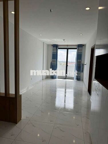 (7627) chung cư Star Tower, 58 m² bao sổ hồng: 1, 520 tỷ. Thuê 8 tr/th