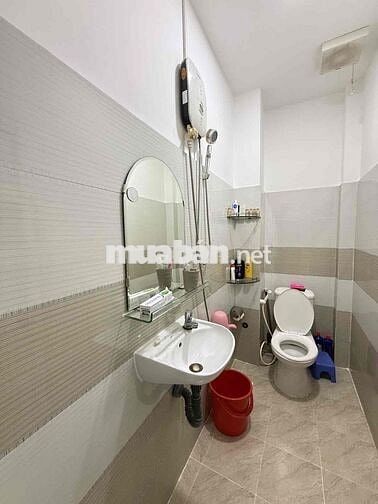 NHÀ ĐẸP 3 TẦNG – CÁCH MẠNG THÁNG TÁM – HẺM XE HƠI – CHỈ NHỈNH 6 TỶ