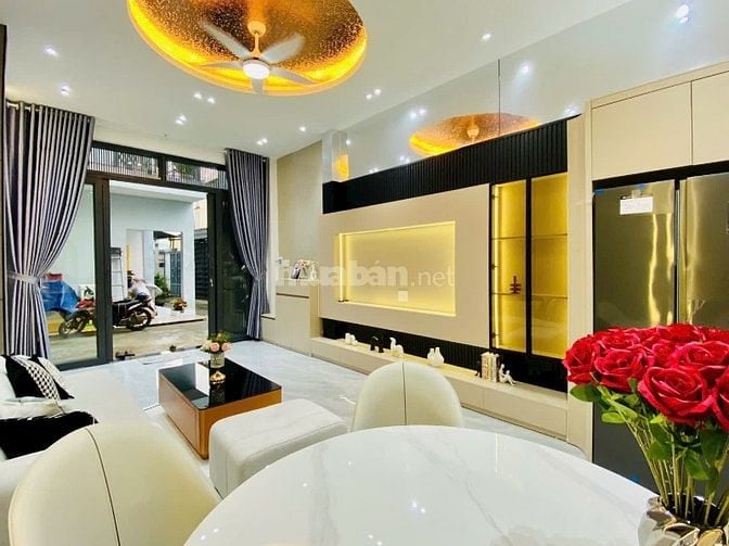 ⭐️Nhà 3 Lầu DT:4x13m tuyệt đẹp Cao cấp hẻm Đường Số 30, P6.