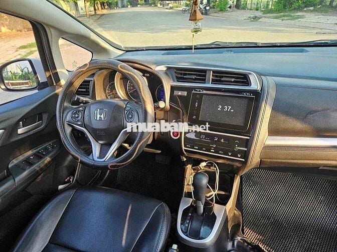 Honda Jazz 2019 1.5 VS - 90000 km