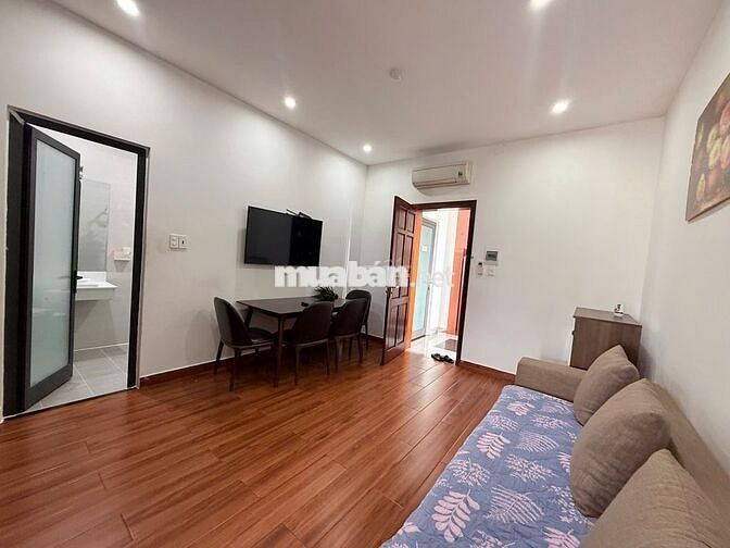 Cho thuê căn hộ 1 PN riêng, phòng sạch đẹp, full nội thất. Rộng 50m2
