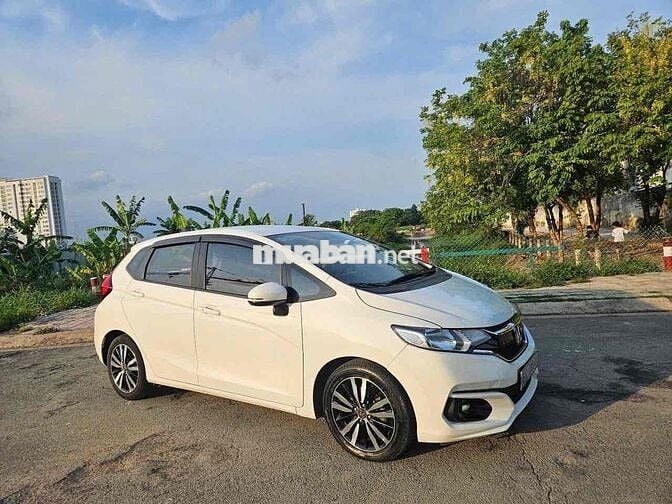 Honda Jazz 2019 1.5 VS - 90000 km