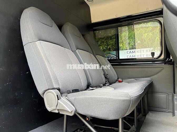 TRANSIT VAN - 6 GHẾ - XE CHỈ CHỞ HÀNG NHẸ ĐẸP 💯💯