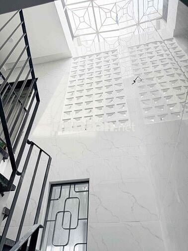 DUPLEX SIÊU RỘNG - SẠCH SẼ - FULL NỘI THẤT GẦN CHỢ HẠNH THÔNG TÂY