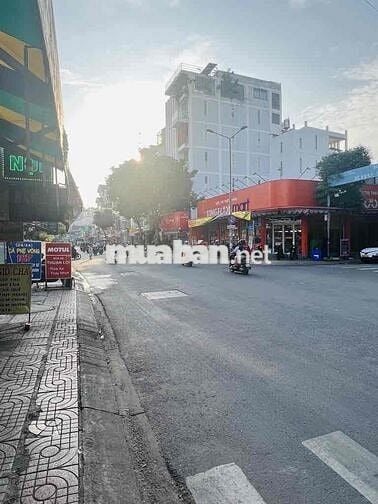 MẶT TIỀN KINH DOANH ĐỈNH CỦA CHÓP KHU VỰC SUNG NHẤT CỦA ĐƯỜNG VƯỜN LÀI