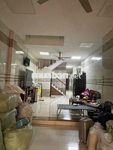 Bán Gấp nhà 1 trệt 2 lầu đẹp 4x26m Shr đg xe Tải Thông gần chợ Đầu Môi