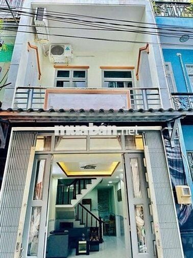 Nhà đẹp full NT 4x13m 2lầu 4pn 3wc. Gần ngả cây trâm phạm văn chiêu