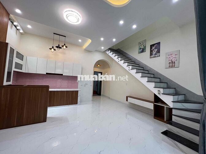 Nhà 1 lầu 1 trệt hoàn công 120m2 2,5 tỷ
