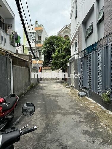 Cho thuê nhà nguyên căn 3pn hẻm xe hơi