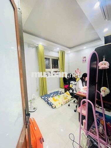 Căn hộ đẹp ở ngay giữa lõi trung tâm Thăng Long Garden 250 Minh Khai