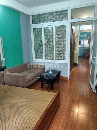 Cho thuê nhà hộ gia đình hoặc sinh viên, người đi làm ở lâu dài