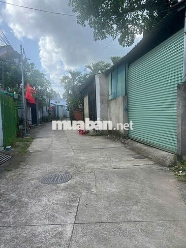 2.150 HẺM XE HƠI CẠNH CHỢ PHÚ MỸ