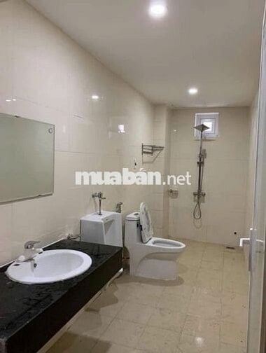 🔴 (NCC) CHO THUÊ NHÀ 2 TẦNG 375m² (NGANG 15m) ĐƯỜNG TRẦN ĐẠI NGHĨA