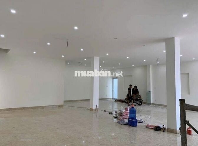 🔴 (NCC) CHO THUÊ NHÀ 2 TẦNG 375m² (NGANG 15m) ĐƯỜNG TRẦN ĐẠI NGHĨA