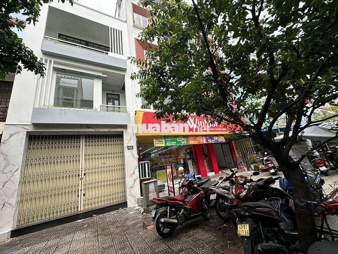 Hoa Hồng 🌹🌹 1% Nhờ DV Bán Nhà 3 tầng MT  đường Lê Thanh Nghị