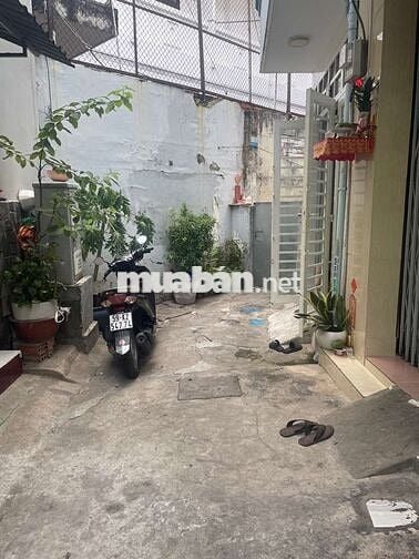 NHỈNH 4tỷ - 5.5X12M - BÌNH THỚI - TRUNG TÂM HÀNH CHÍNH Q11