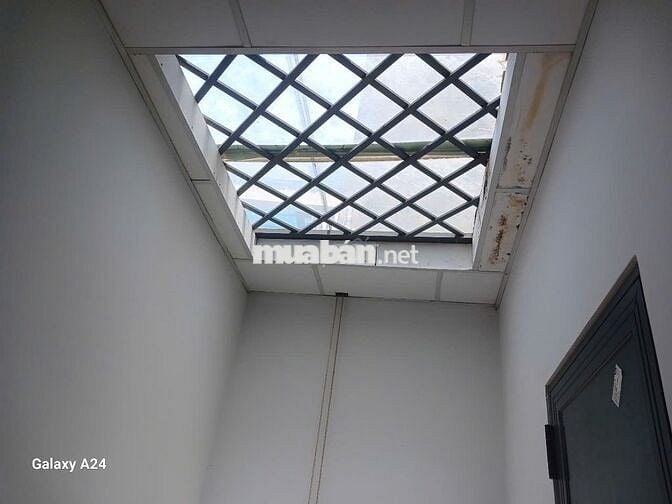 BÁN NHÀ ĐẸP 2 TẦNG – ĐẠI LỘ TRẦN HƯNG ĐẠO – QUẬN 5 – 44M² –NỞ HẬU