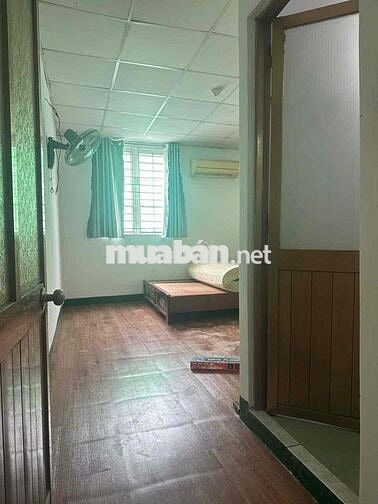 PHÒNG MỚI – SẠCH ĐẸP – CỬA SỔ TRỜI THOÁNG – GIÁ MỀM NGAY TRUNG TÂM