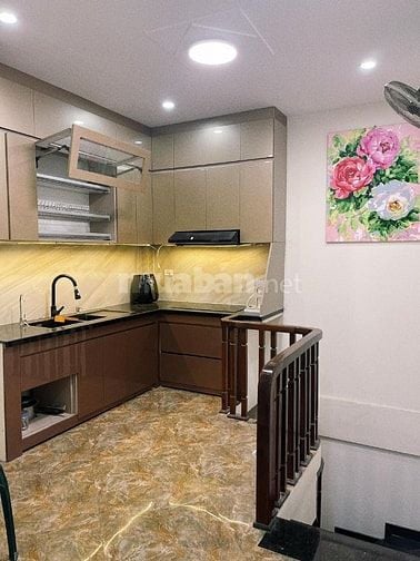 Chính chủ cần bán nhaà mới xây