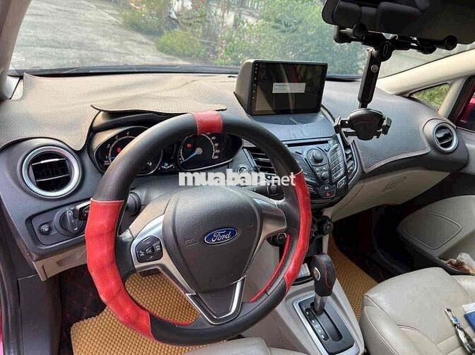 Ford Fiesta 2017 1.5 AT Sport - 110000 km