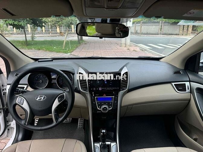 Hyundai i30 2013 - 80000 km